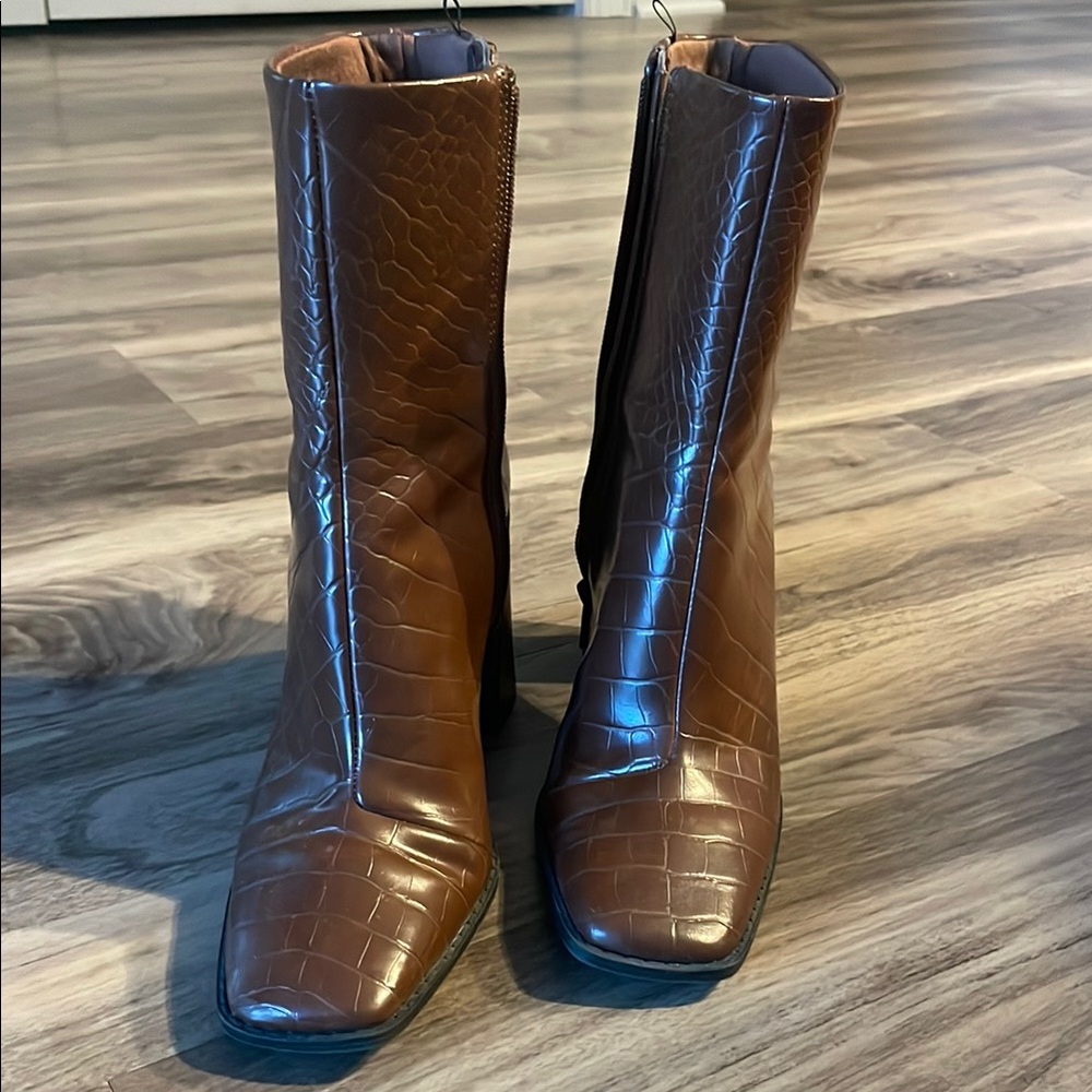 Brown Croc-Embossed Women's Boots